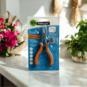 Fiskars Floral Professional Wire Pliers Serrated Spring Loaded Crafting NIB